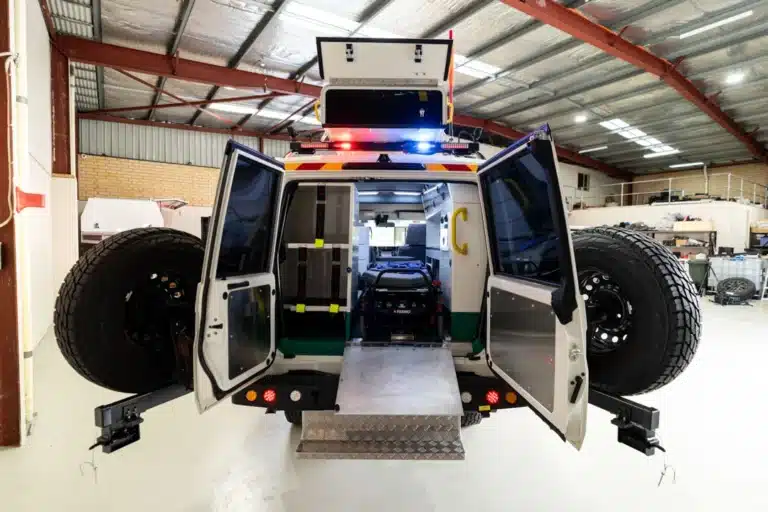 new-rental landcruiser-ambulance 38