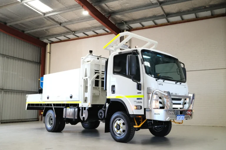 new-rental izuzu field service truck-mine-spec7