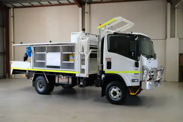 new-rental izuzu field service truck-mine-spec9