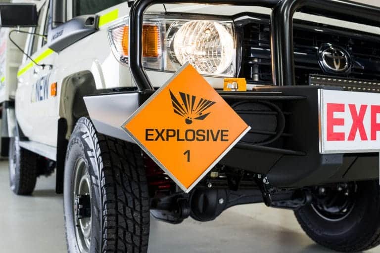 newrental-landcruiser-explosives46